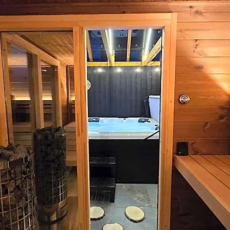 Tafla Nad Jeziorem Czorsztynskim 酒店 3*